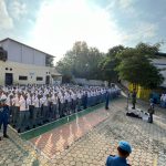 Upacara Hari Senin SMK Muhammadiyah 5 Purwantoro Hadirkan Danramil Purwantoro, Bahas Kenakalan Remaja dan Bahaya Judi Online